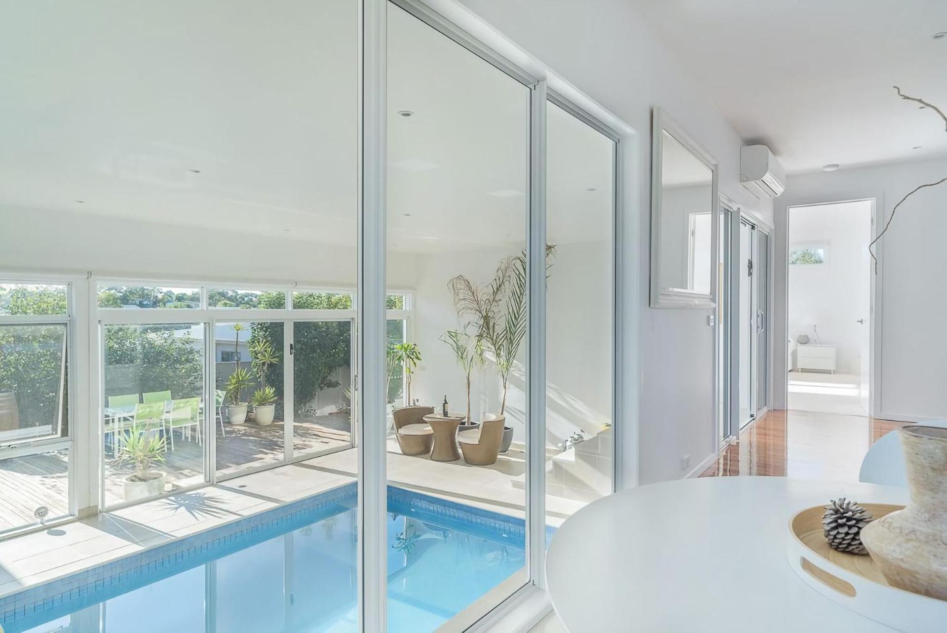 Currawong Close Pool Pool Table Alfresco Featured Коув Экстерьер фото